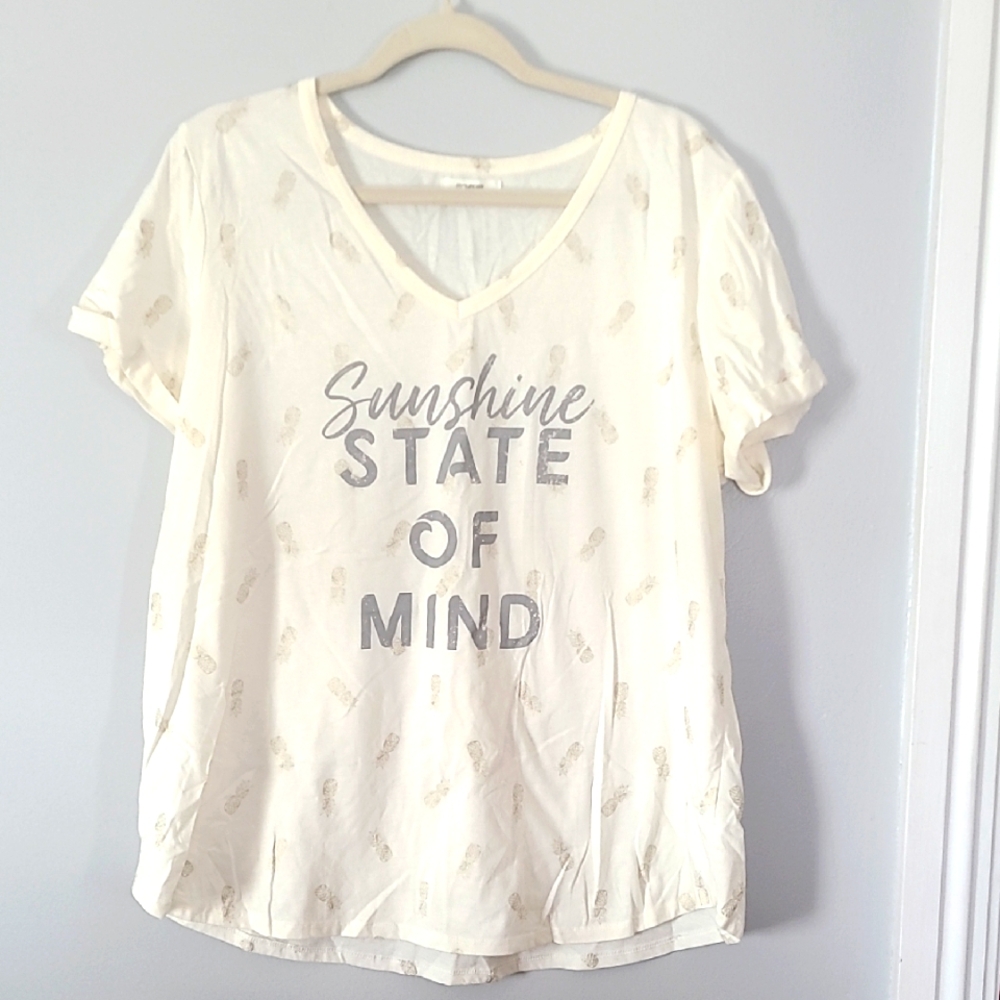 Sunshine State of Mind Cream T-Shirt Maurices size 1x short sleeves lightweight